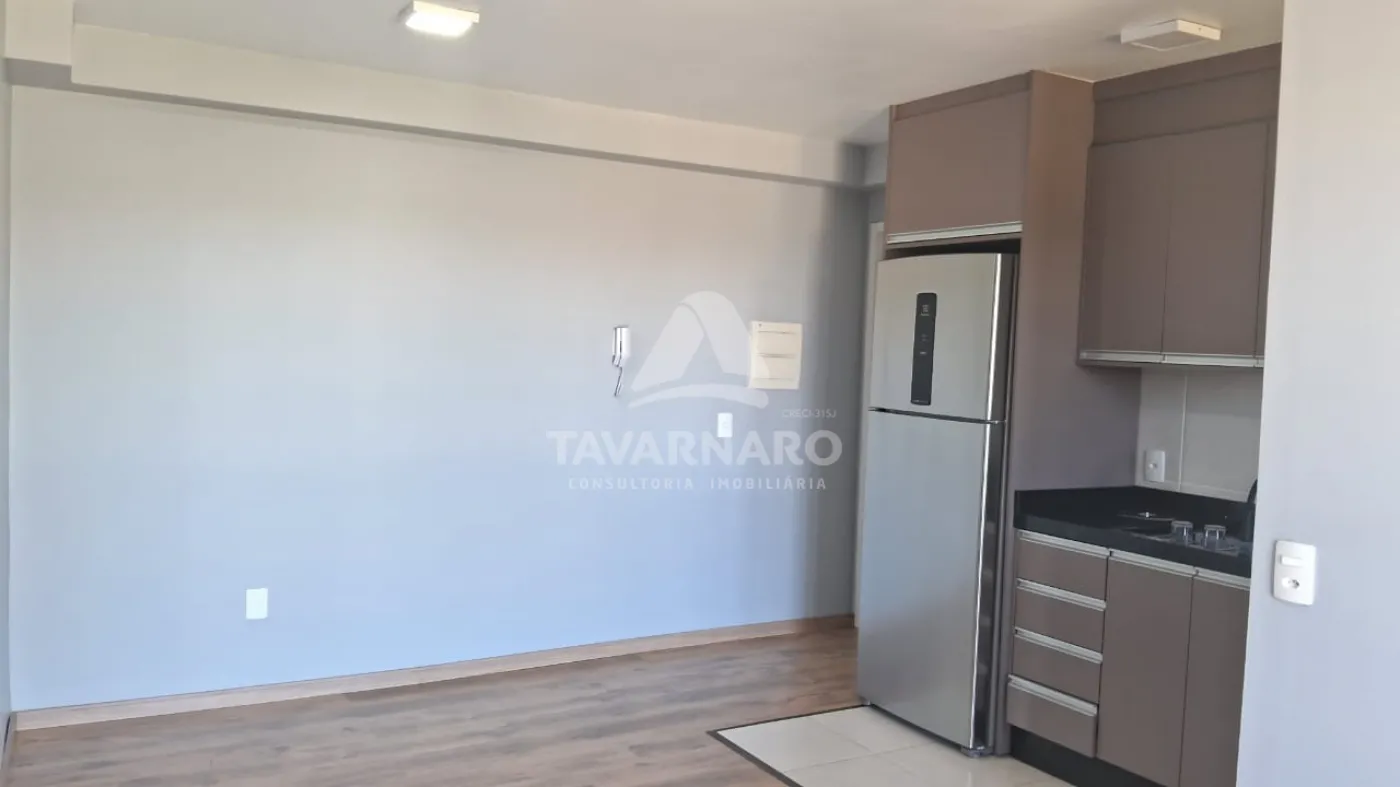 Alugar Apartamento / Padrão em Ponta Grossa R$ 1.500,00 - Foto 4