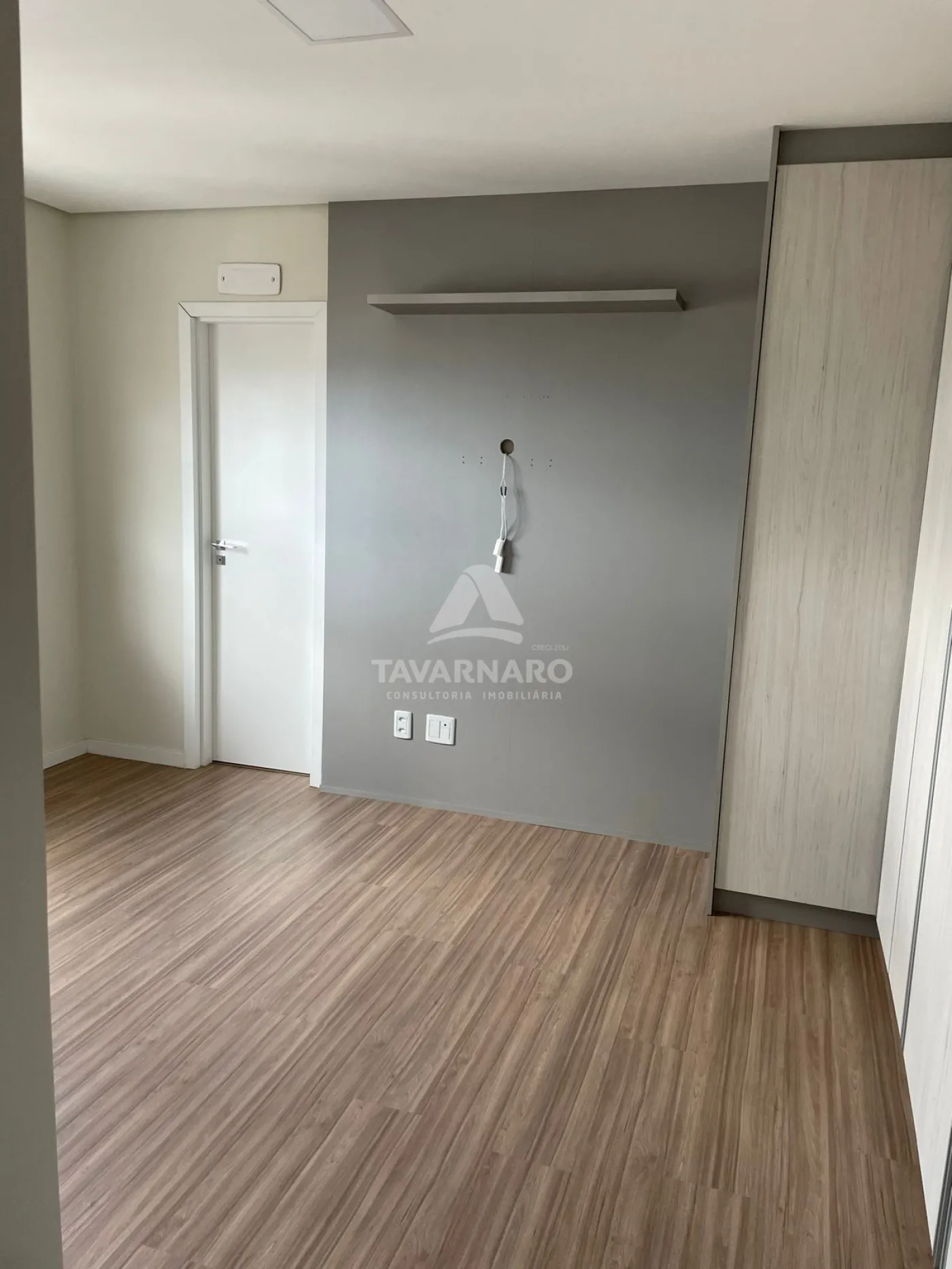 Comprar Apartamento / Padrão em Ponta Grossa R$ 880.000,00 - Foto 4