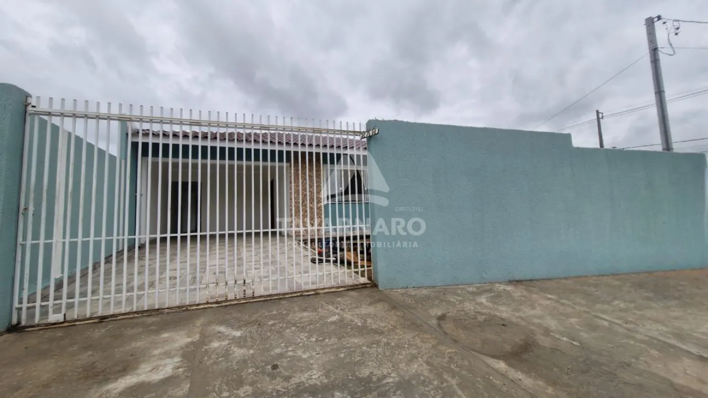 Alugar Casa / Padrão em Ponta Grossa R$ 1.600,00 - Foto 1