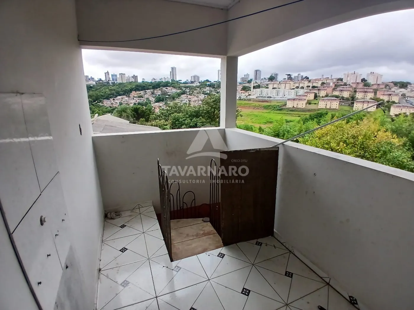 Alugar Casa / Padrão em Ponta Grossa R$ 1.500,00 - Foto 16