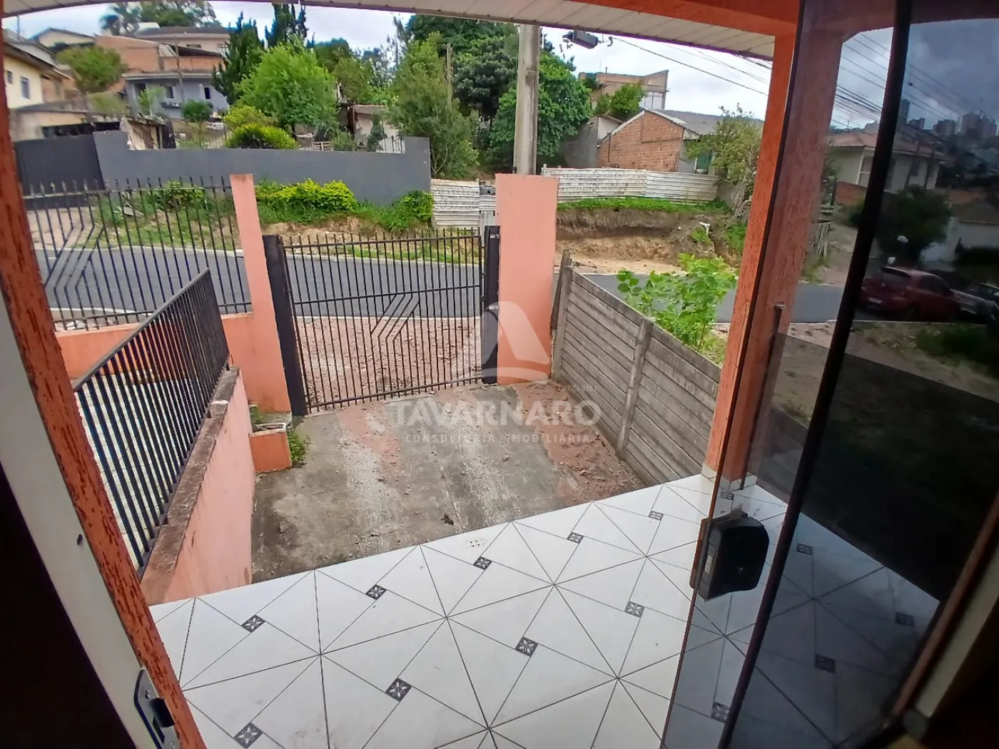 Alugar Casa / Padrão em Ponta Grossa R$ 1.500,00 - Foto 17