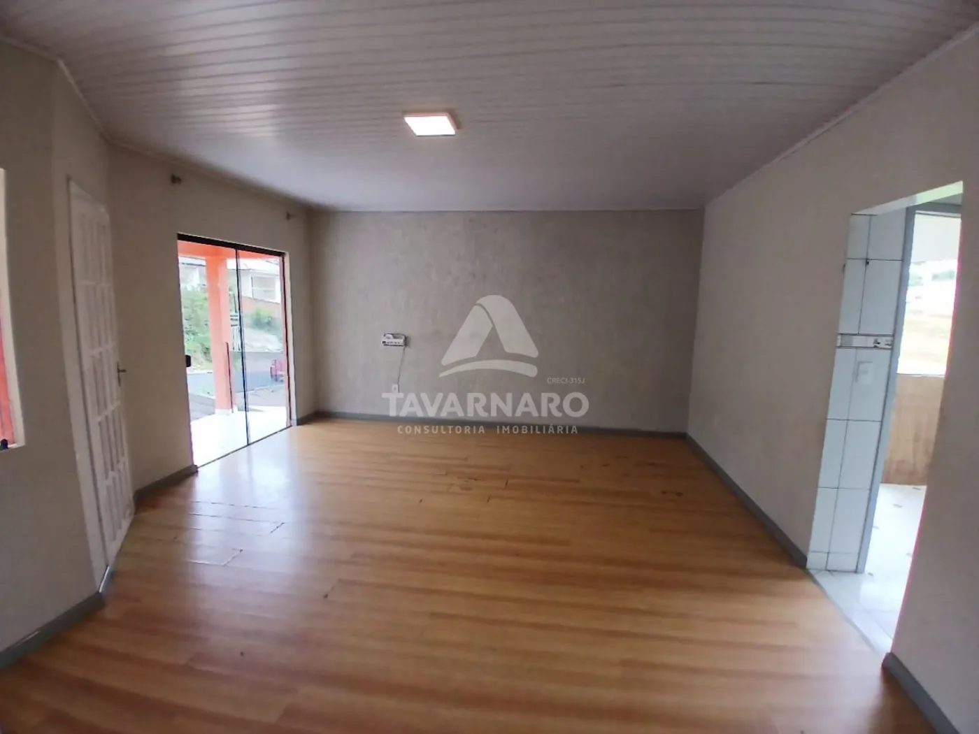 Alugar Casa / Padrão em Ponta Grossa R$ 1.500,00 - Foto 5