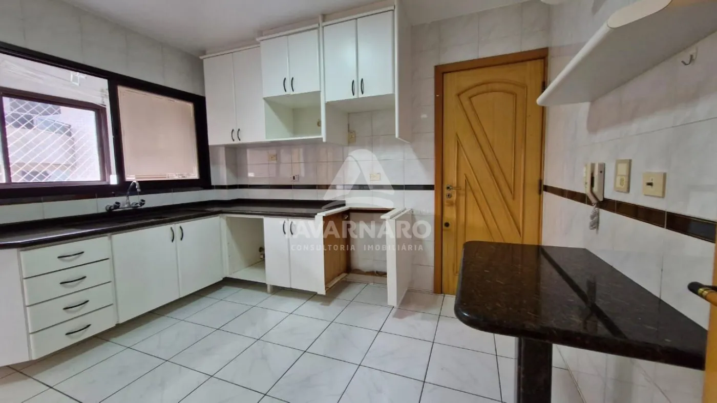 Alugar Apartamento / Padrão em Ponta Grossa R$ 2.500,00 - Foto 8