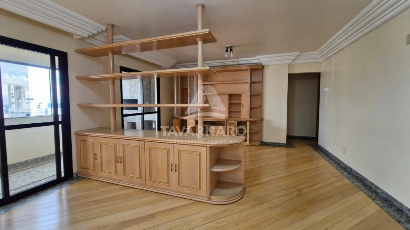 Alugar Apartamento / Padrão em Ponta Grossa R$ 2.500,00 - Foto 3