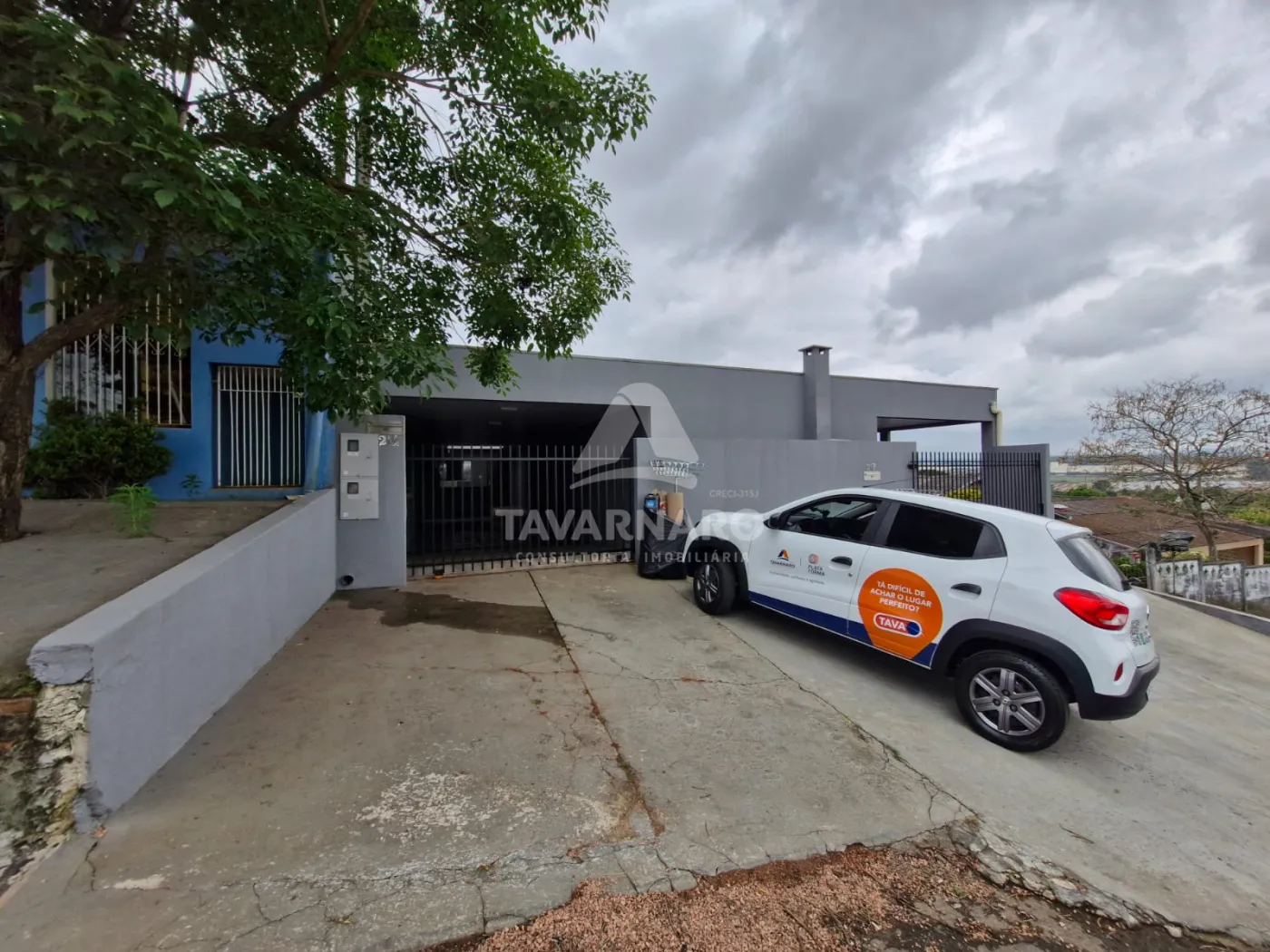 Alugar Casa / Padrão em Ponta Grossa R$ 1.500,00 - Foto 1