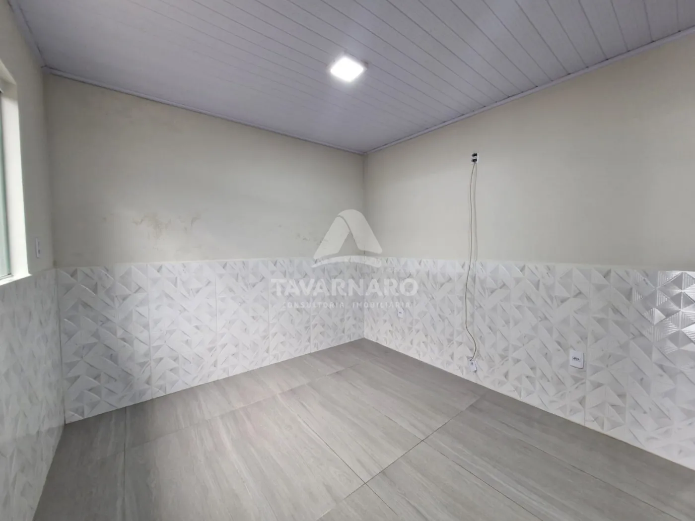 Alugar Casa / Padrão em Ponta Grossa R$ 1.500,00 - Foto 9