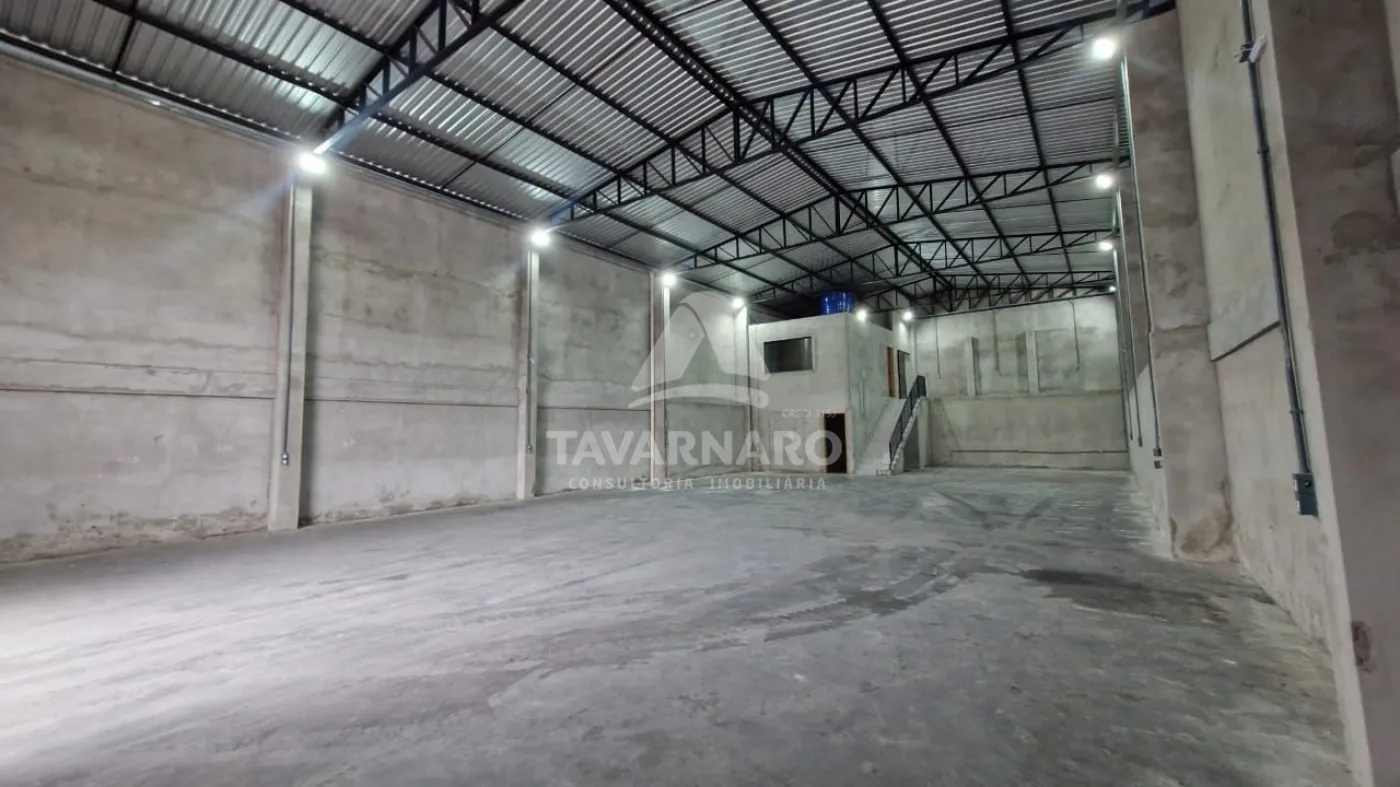 Alugar Comercial / Barracão em Ponta Grossa R$ 7.000,00 - Foto 4