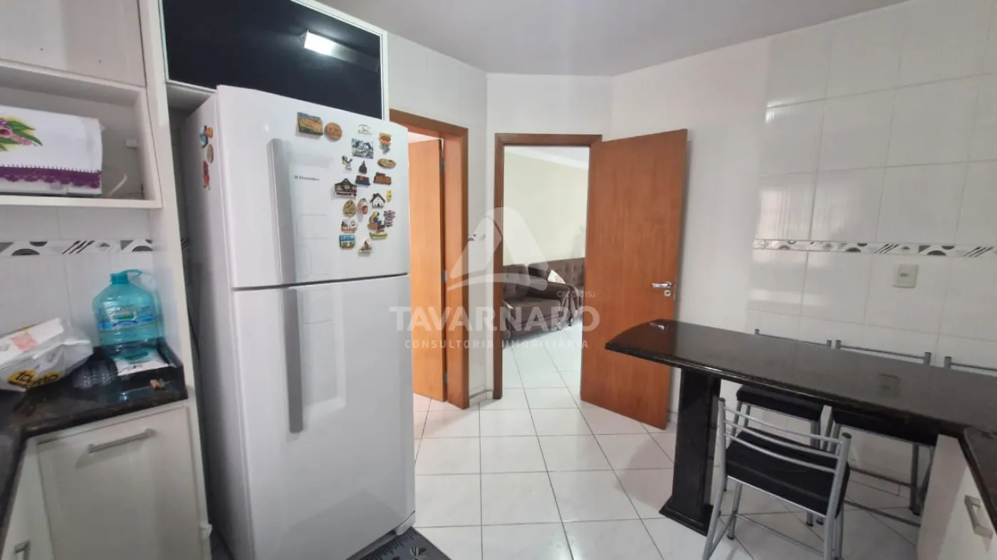 Alugar Apartamento / Padrão em Ponta Grossa R$ 2.500,00 - Foto 7