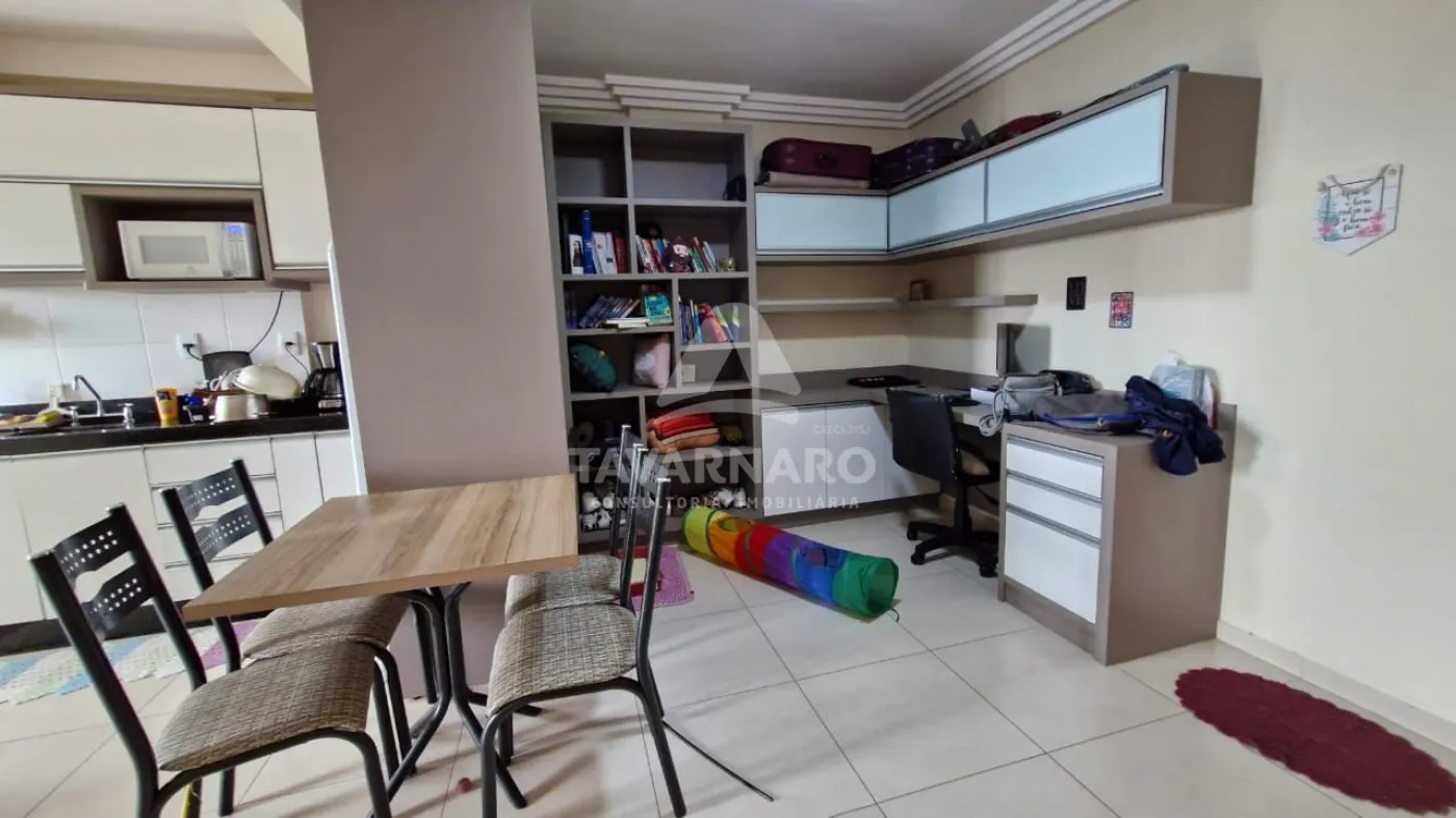 Alugar Apartamento / Padrão em Ponta Grossa R$ 1.600,00 - Foto 6