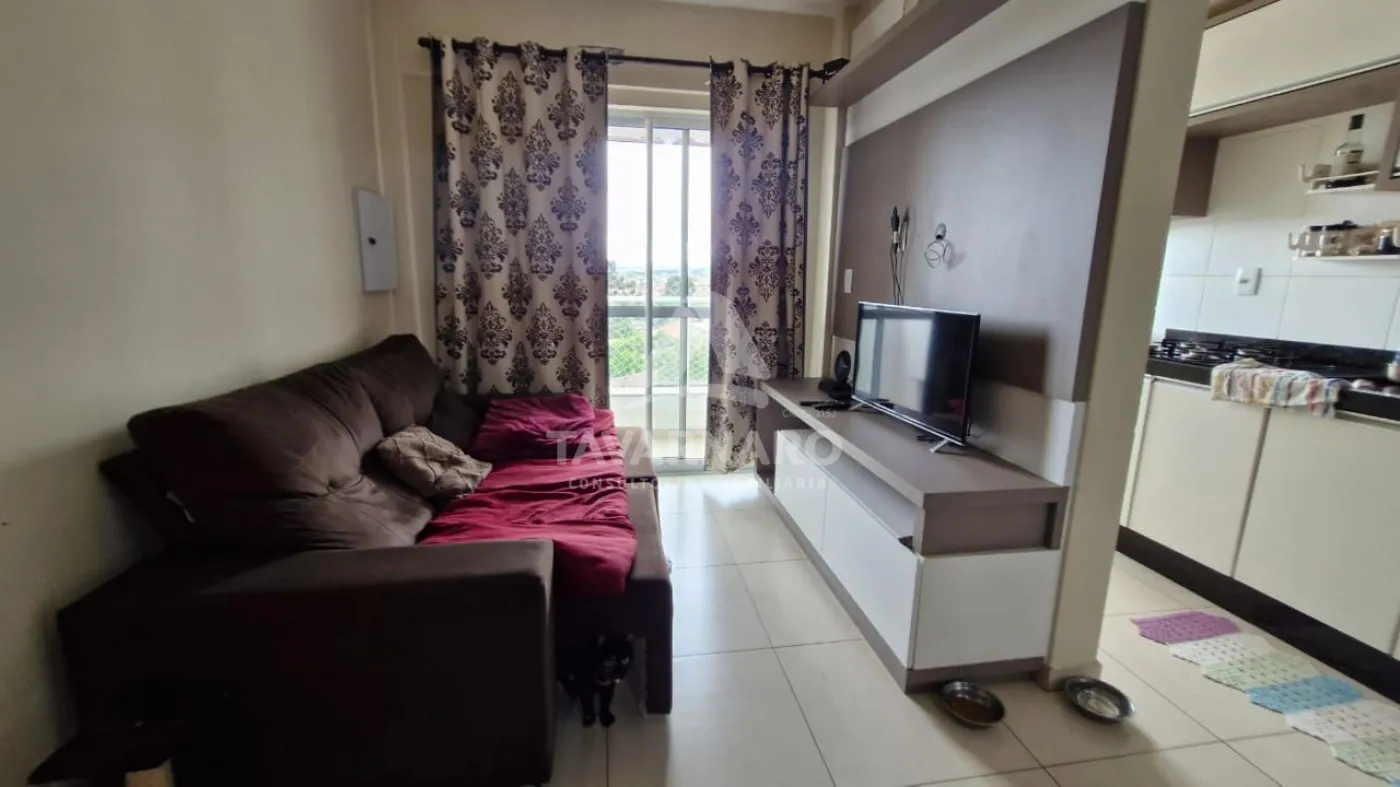 Alugar Apartamento / Padrão em Ponta Grossa R$ 1.600,00 - Foto 4