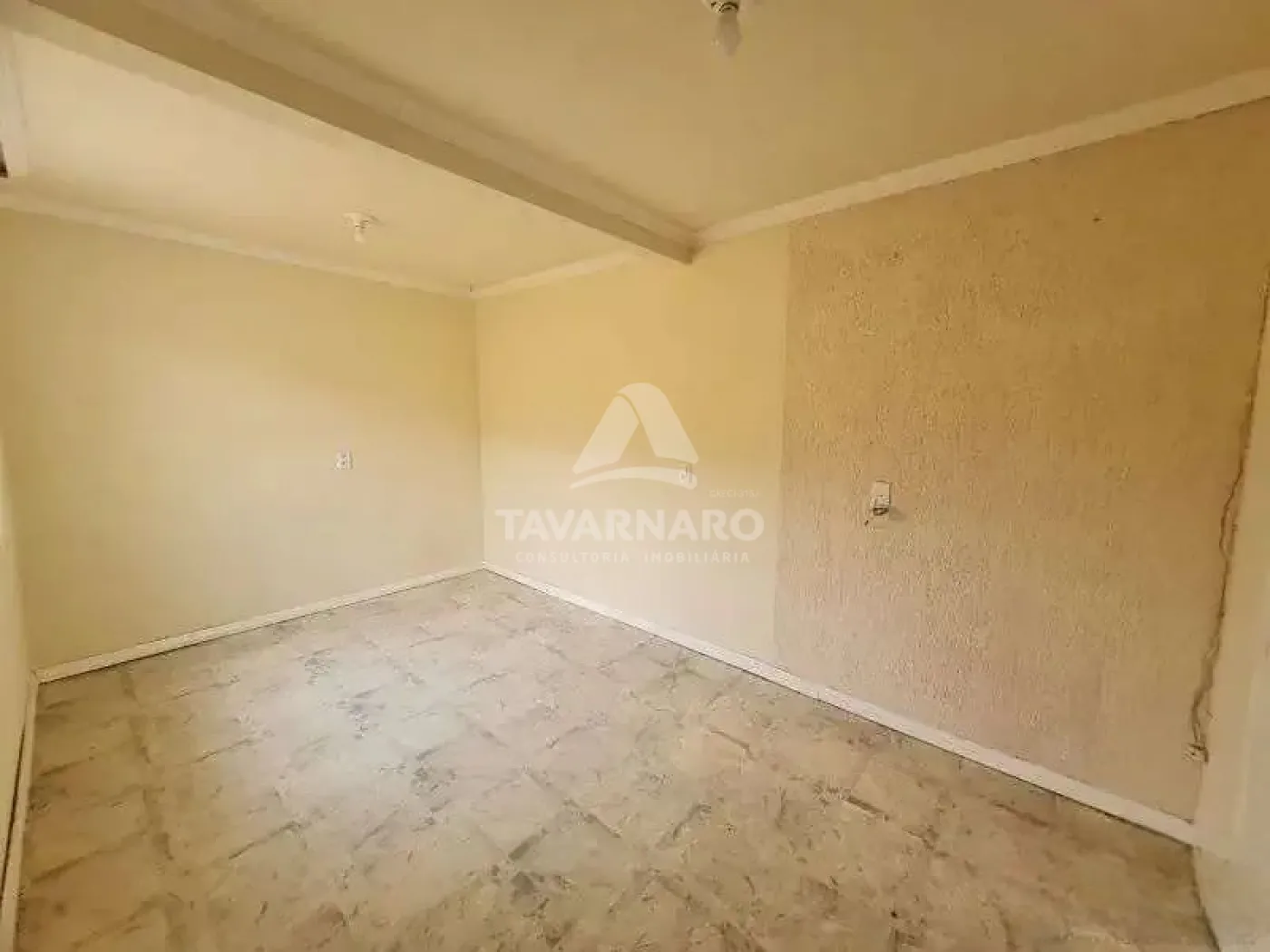 Alugar Casa / Padrão em Ponta Grossa R$ 1.600,00 - Foto 5