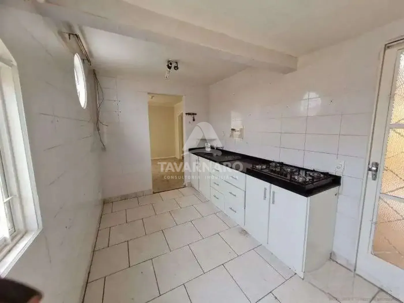 Alugar Casa / Padrão em Ponta Grossa R$ 1.600,00 - Foto 6