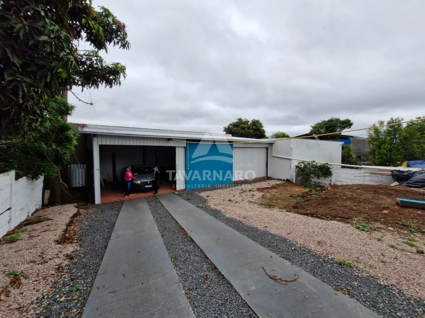 Alugar Comercial / Barracão em Ponta Grossa R$ 3.000,00 - Foto 1