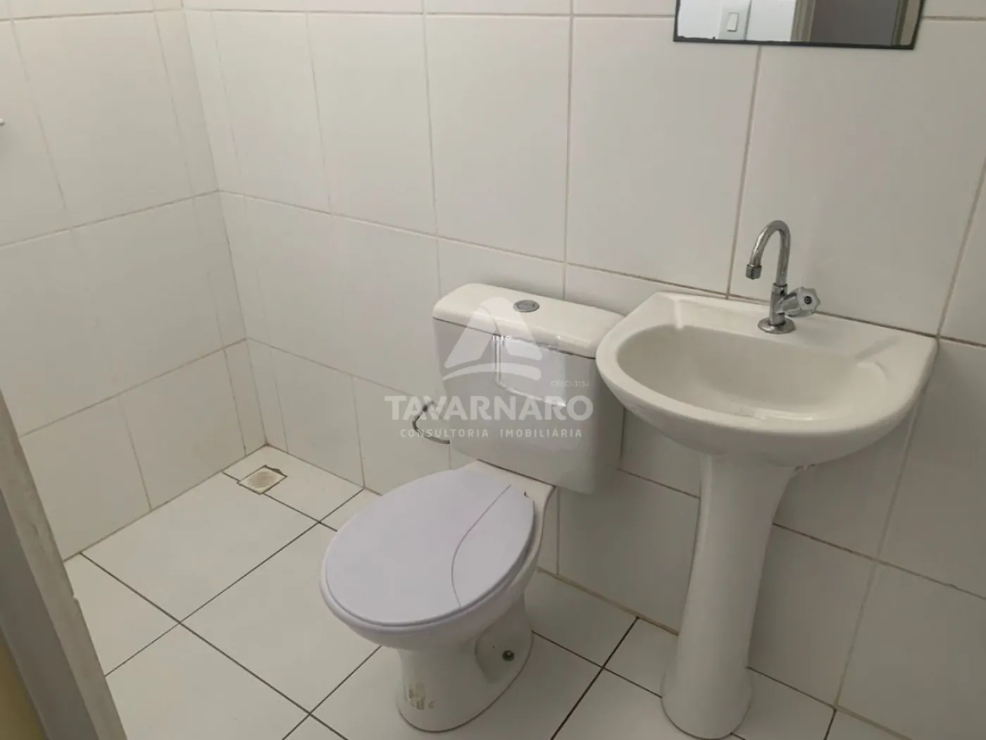 Alugar Comercial / Loja em Ponta Grossa R$ 3.000,00 - Foto 6