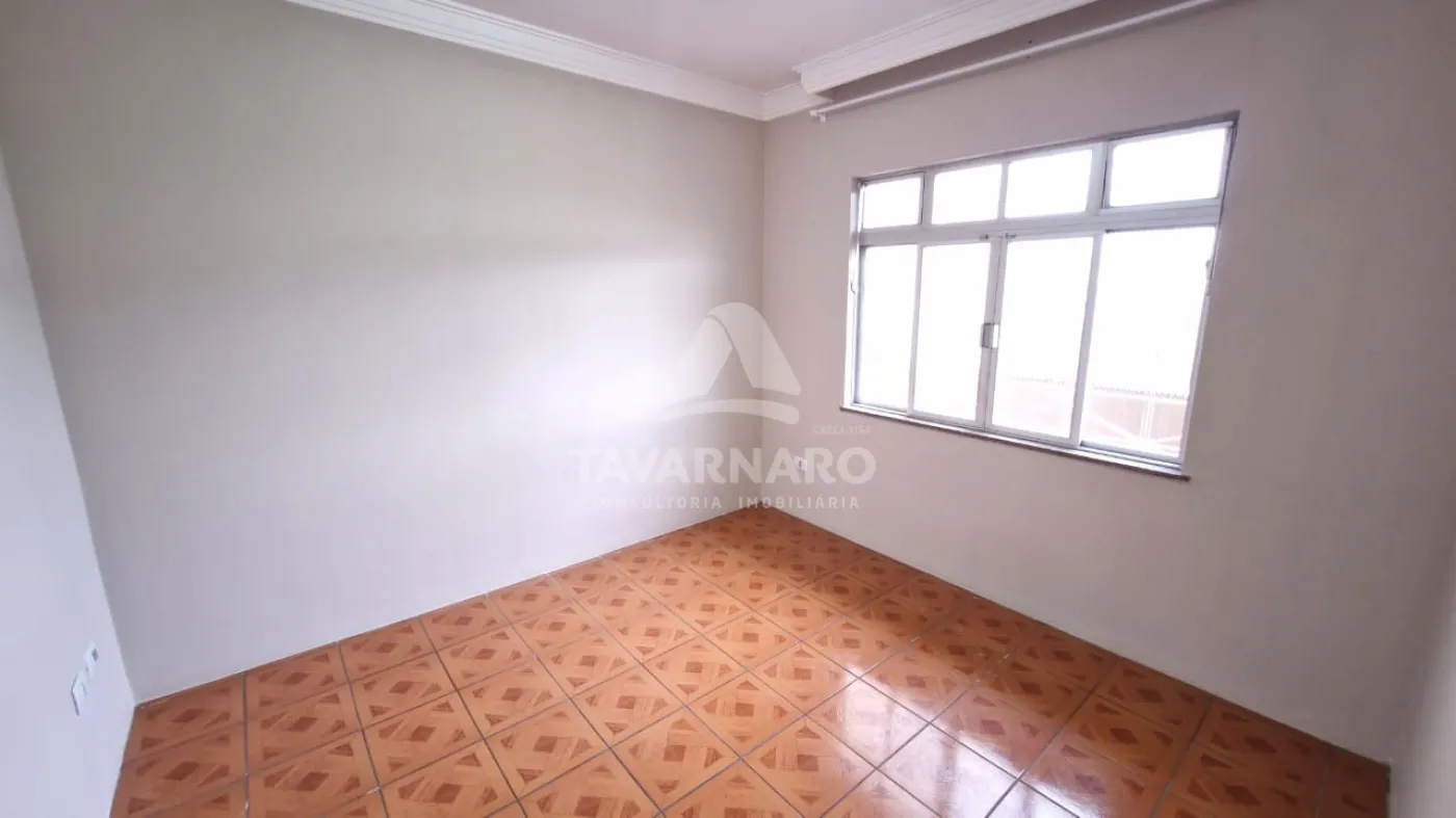 Alugar Casa / Padrão em Ponta Grossa R$ 3.700,00 - Foto 11