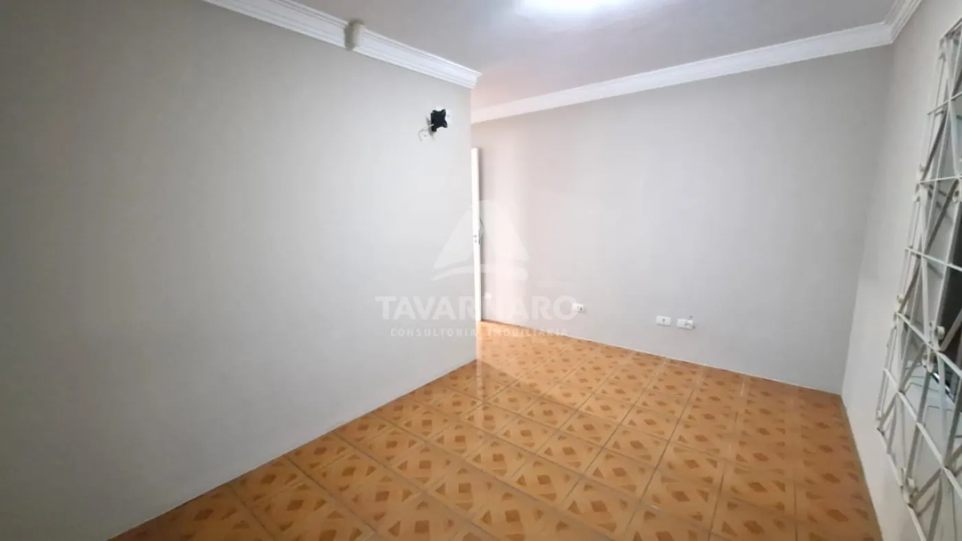 Alugar Casa / Padrão em Ponta Grossa R$ 3.700,00 - Foto 6