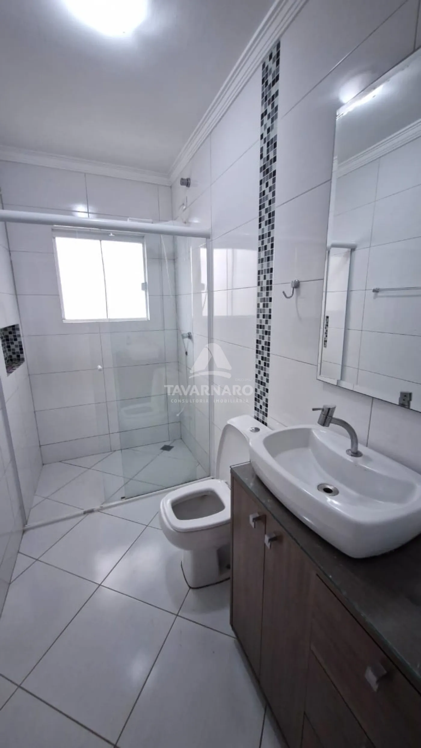 Alugar Casa / Padrão em Ponta Grossa R$ 3.700,00 - Foto 7