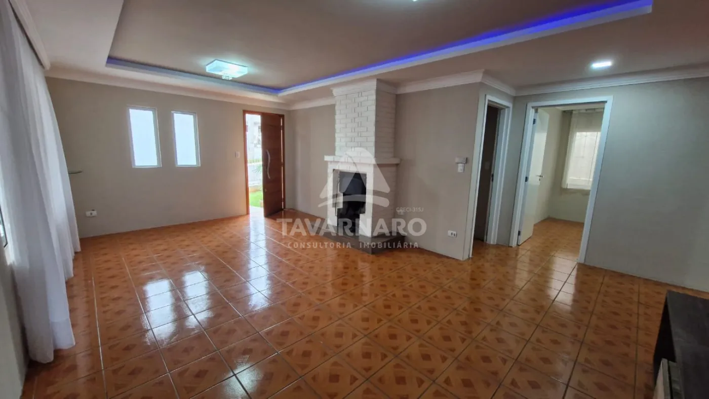 Alugar Casa / Padrão em Ponta Grossa R$ 3.700,00 - Foto 4