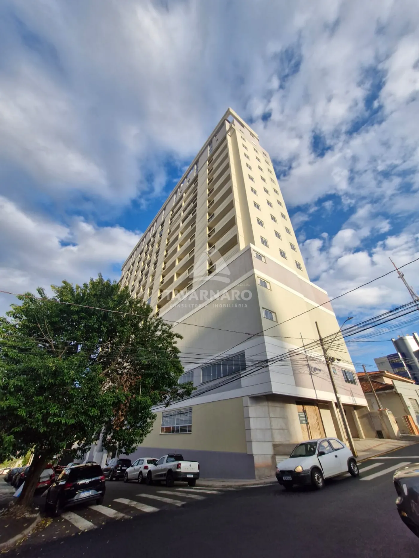 Comprar Comercial / Sala Condomínio em Ponta Grossa - Foto 2