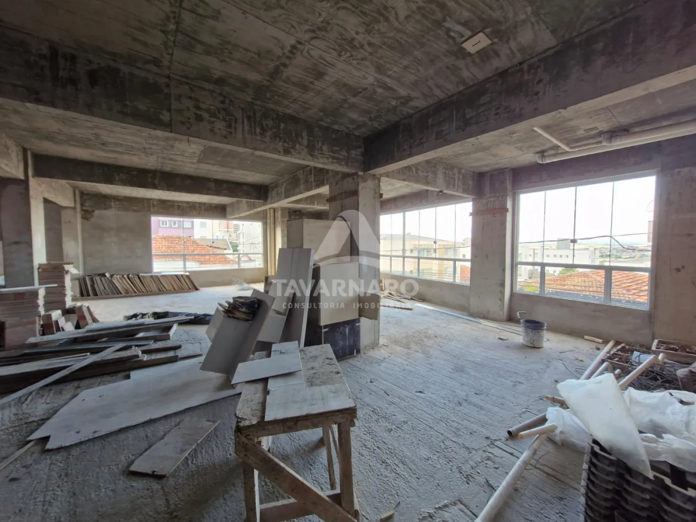 Alugar Comercial / Sala Condomínio em Ponta Grossa R$ 5.500,00 - Foto 9