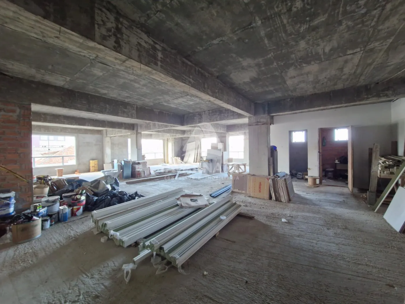 Alugar Comercial / Sala Condomínio em Ponta Grossa R$ 5.500,00 - Foto 10