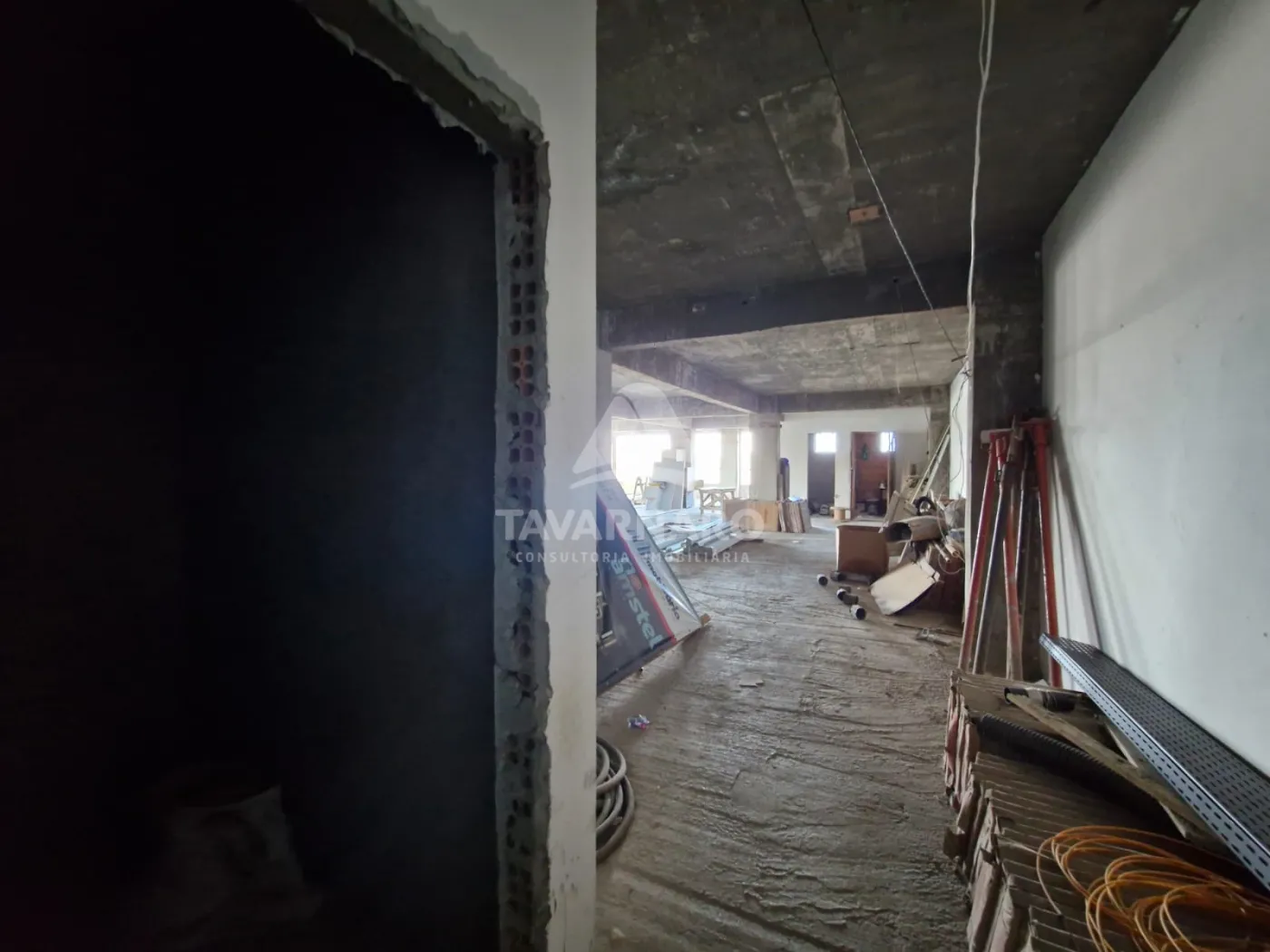 Alugar Comercial / Sala Condomínio em Ponta Grossa R$ 5.500,00 - Foto 14