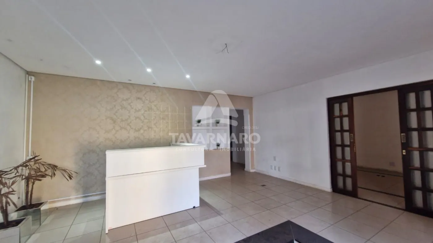 Alugar Comercial / Casa em Ponta Grossa R$ 3.500,00 - Foto 4
