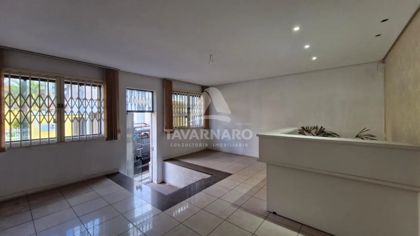 Alugar Comercial / Casa em Ponta Grossa R$ 3.500,00 - Foto 3