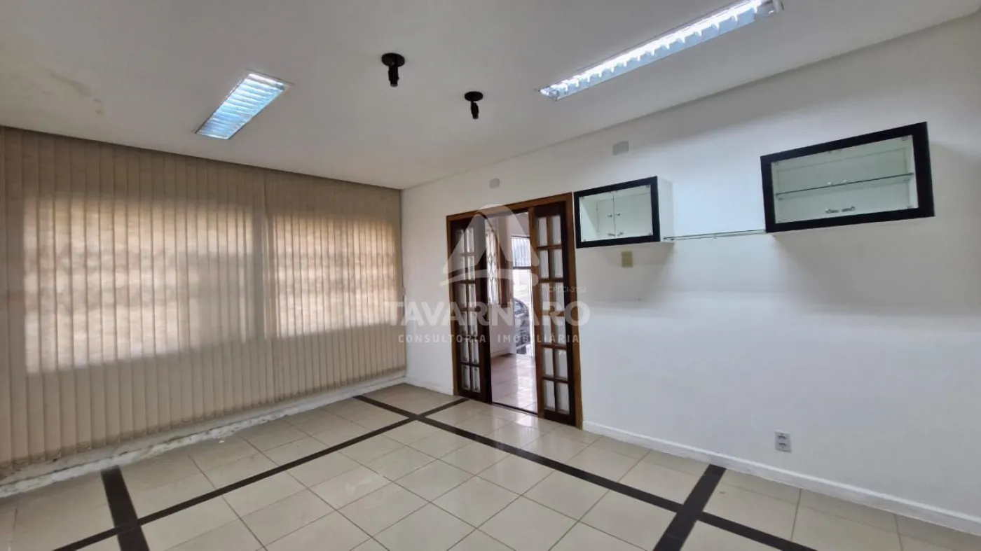 Alugar Comercial / Casa em Ponta Grossa R$ 3.500,00 - Foto 6