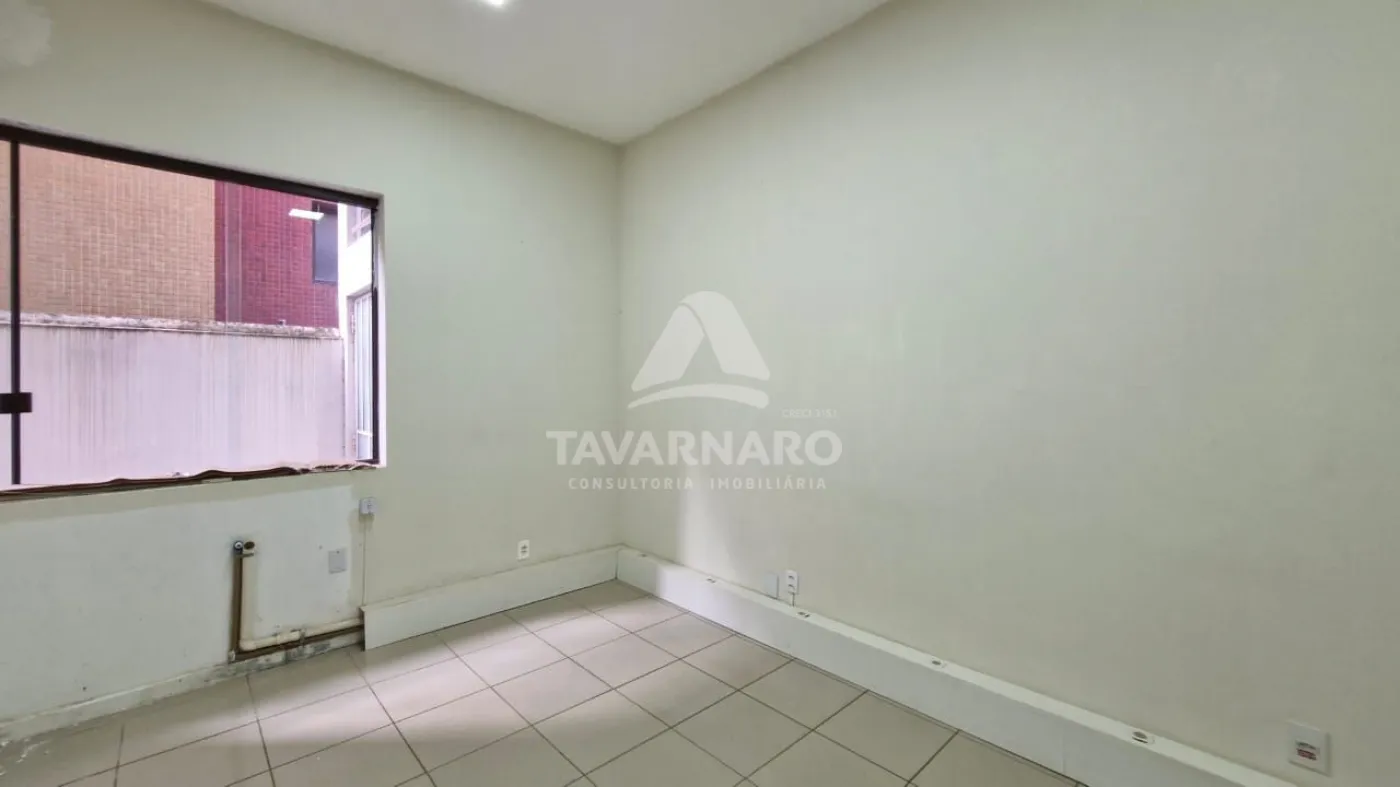 Alugar Comercial / Casa em Ponta Grossa R$ 3.500,00 - Foto 7