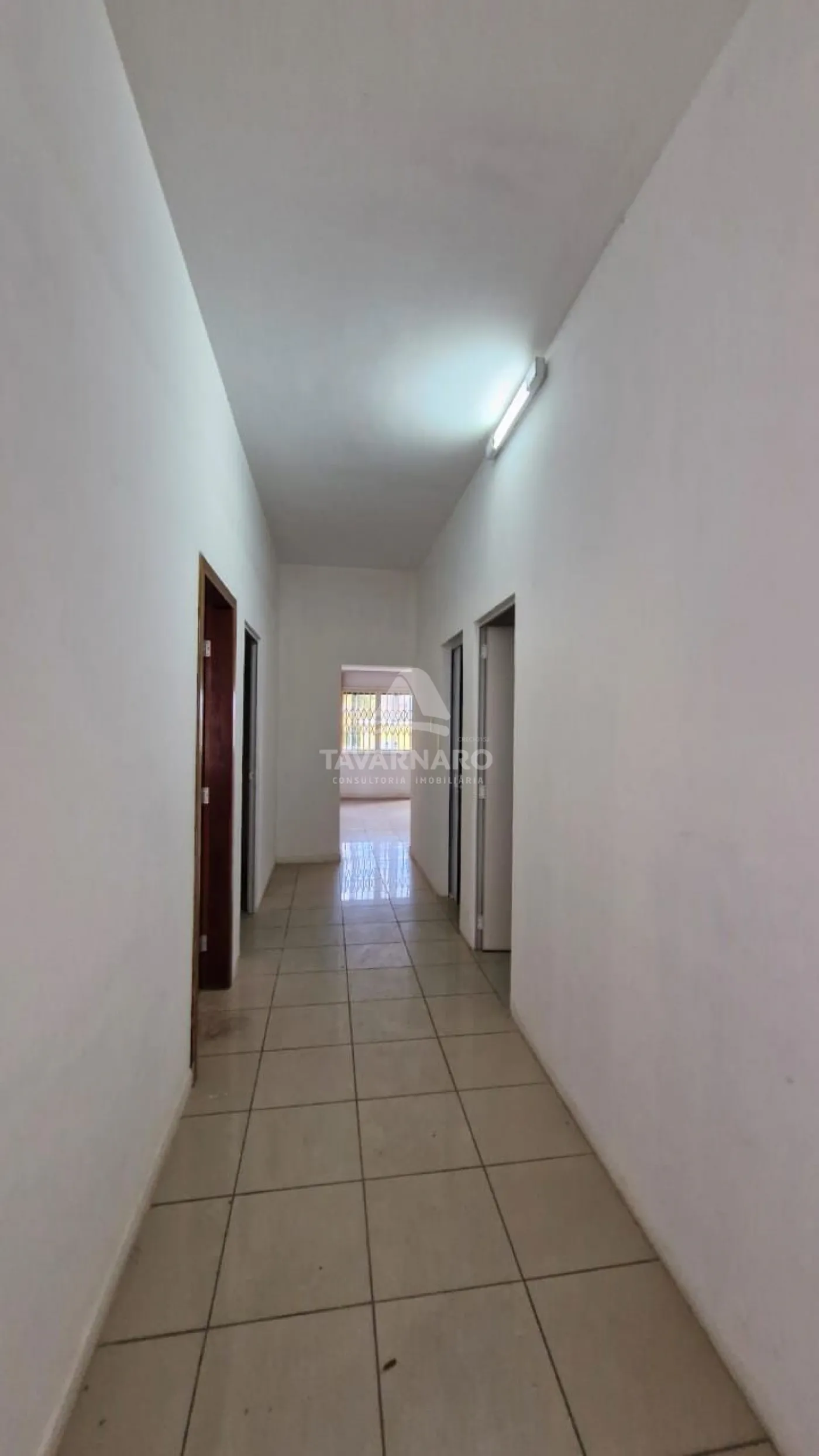Alugar Comercial / Casa em Ponta Grossa R$ 3.500,00 - Foto 8