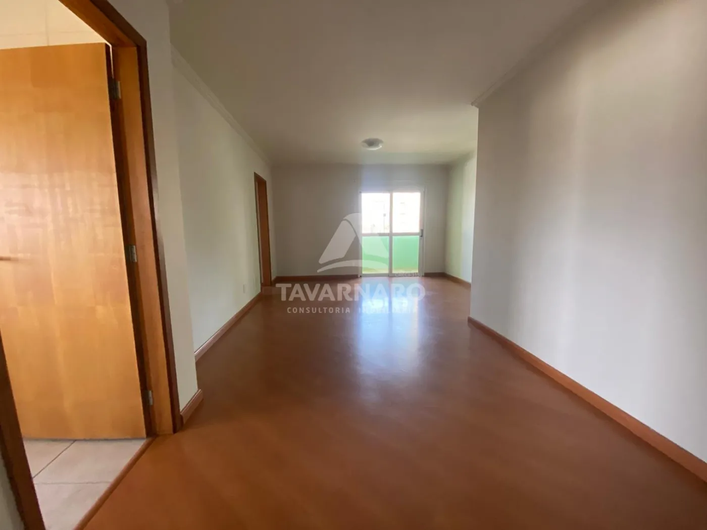 Alugar Apartamento / Padrão em Ponta Grossa R$ 1.600,00 - Foto 7
