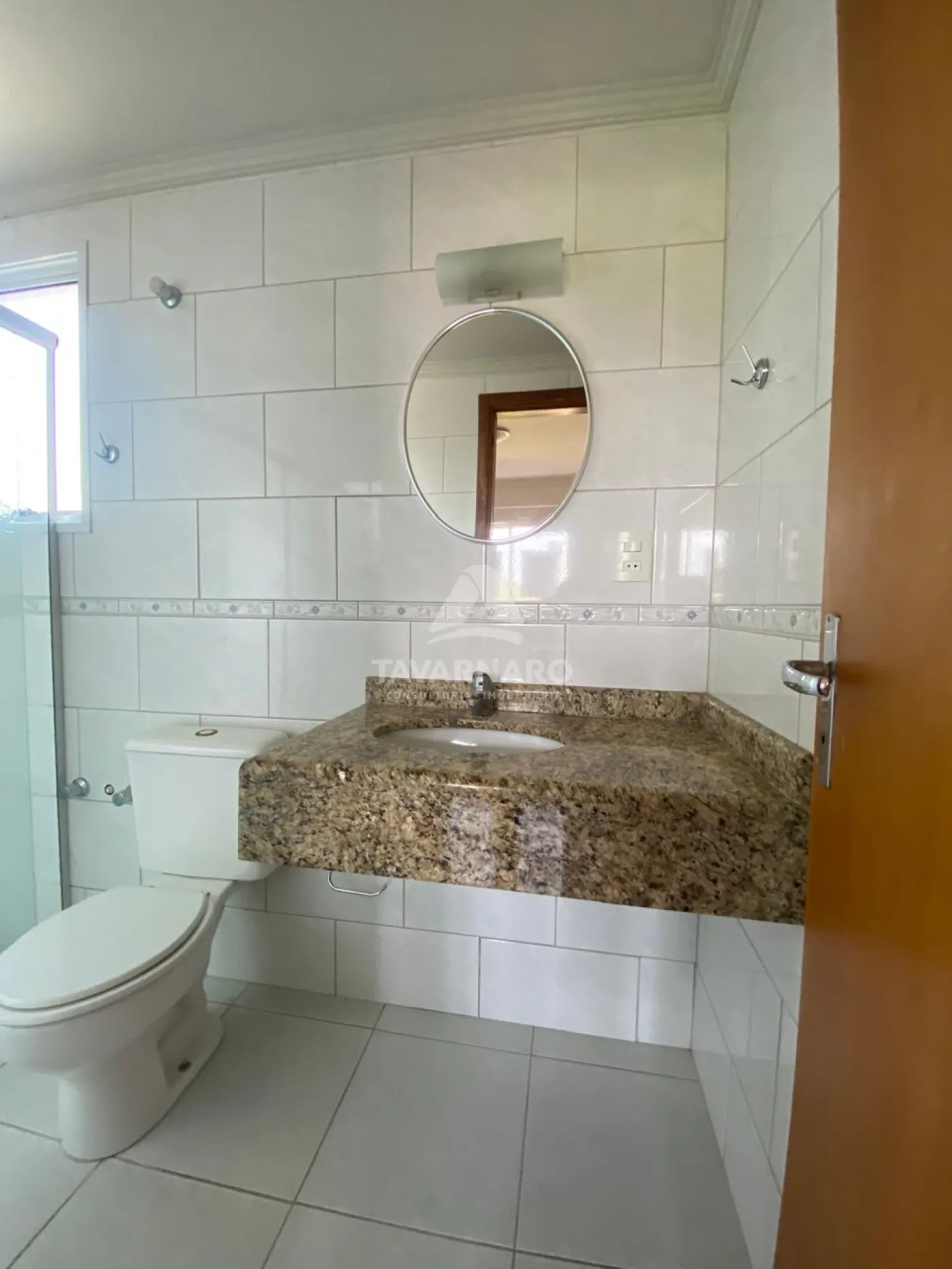 Alugar Apartamento / Padrão em Ponta Grossa R$ 1.600,00 - Foto 9