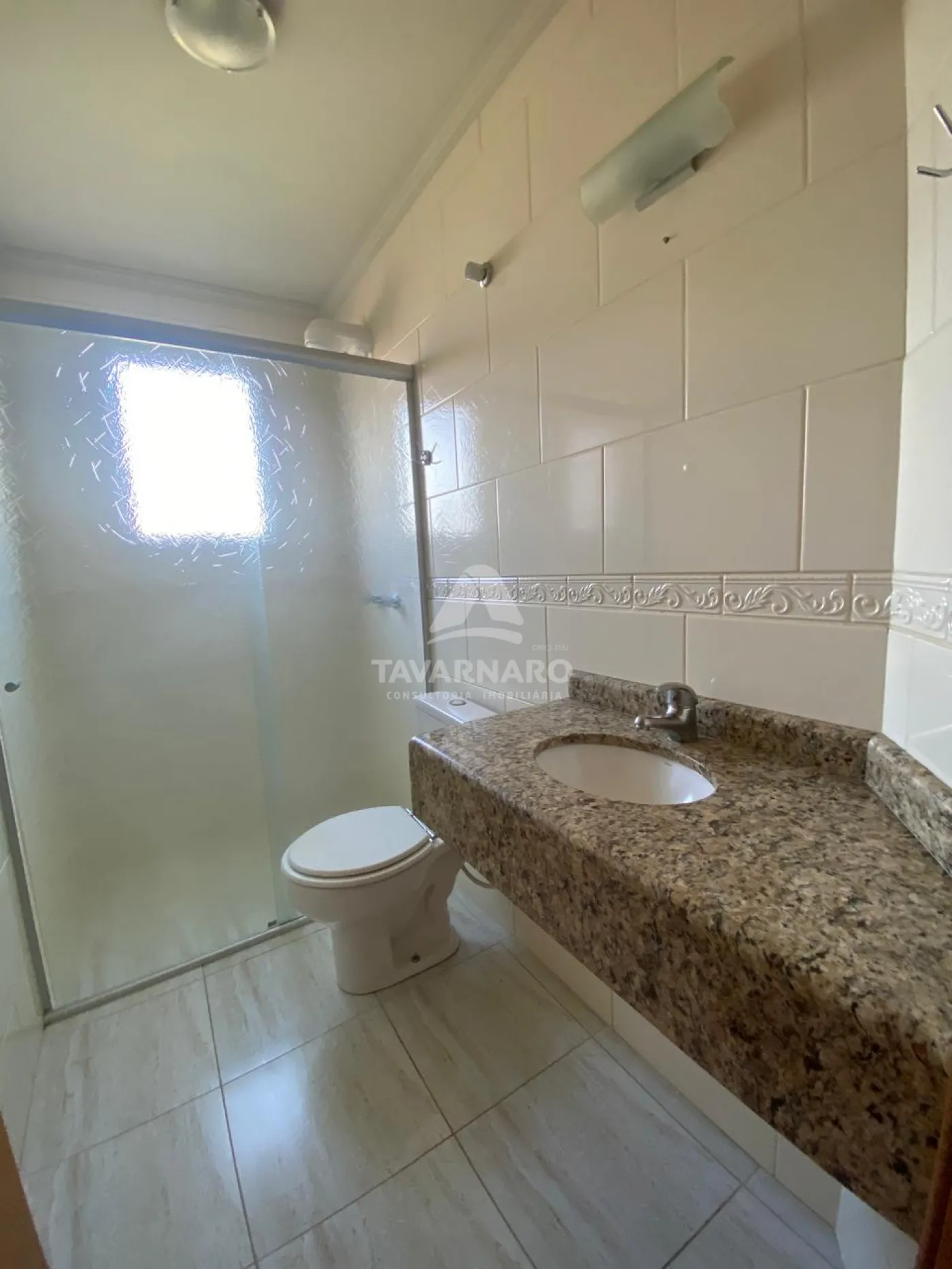 Alugar Apartamento / Padrão em Ponta Grossa R$ 1.600,00 - Foto 11