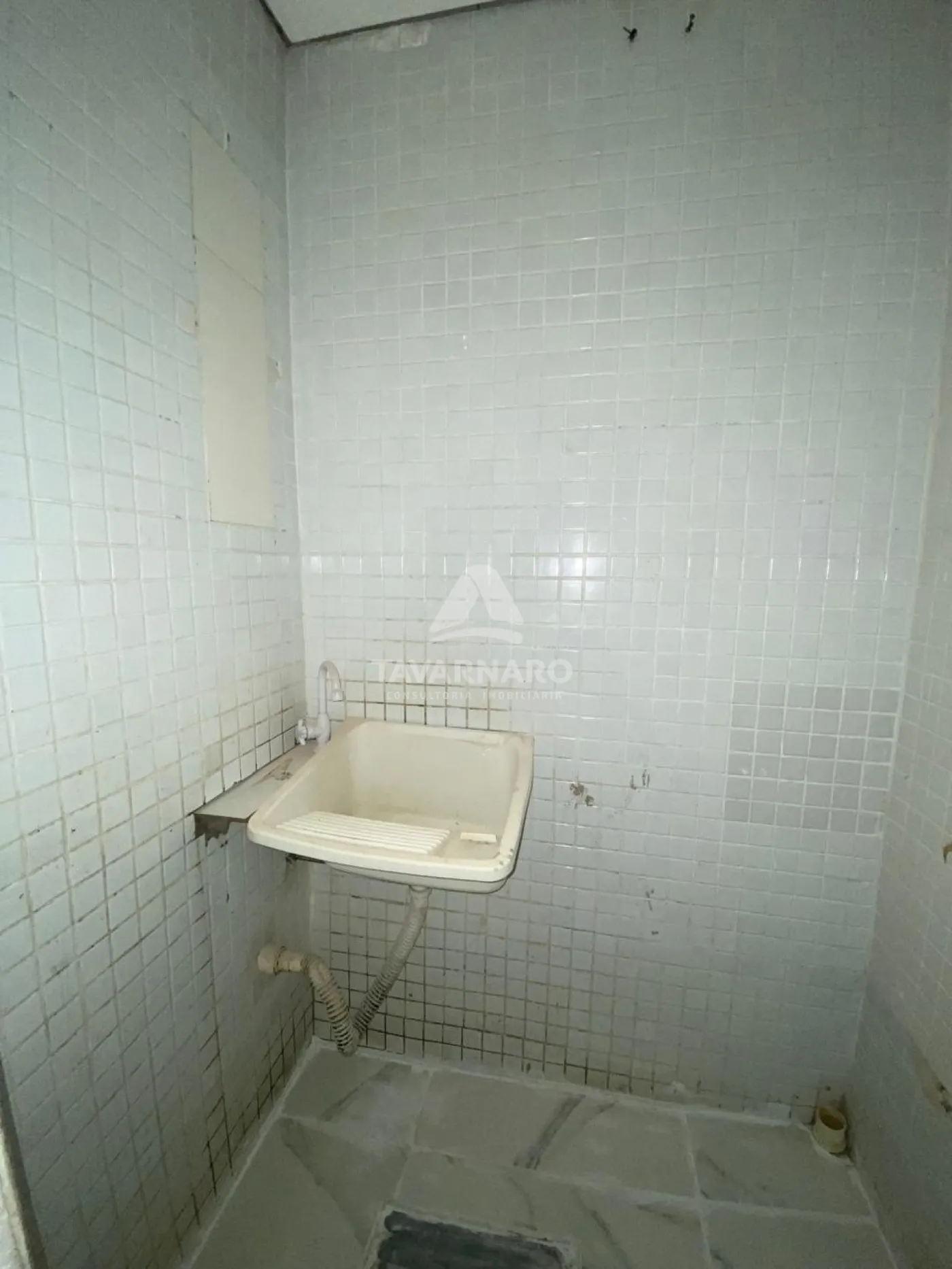 Alugar Comercial / Loja em Ponta Grossa R$ 6.700,00 - Foto 13