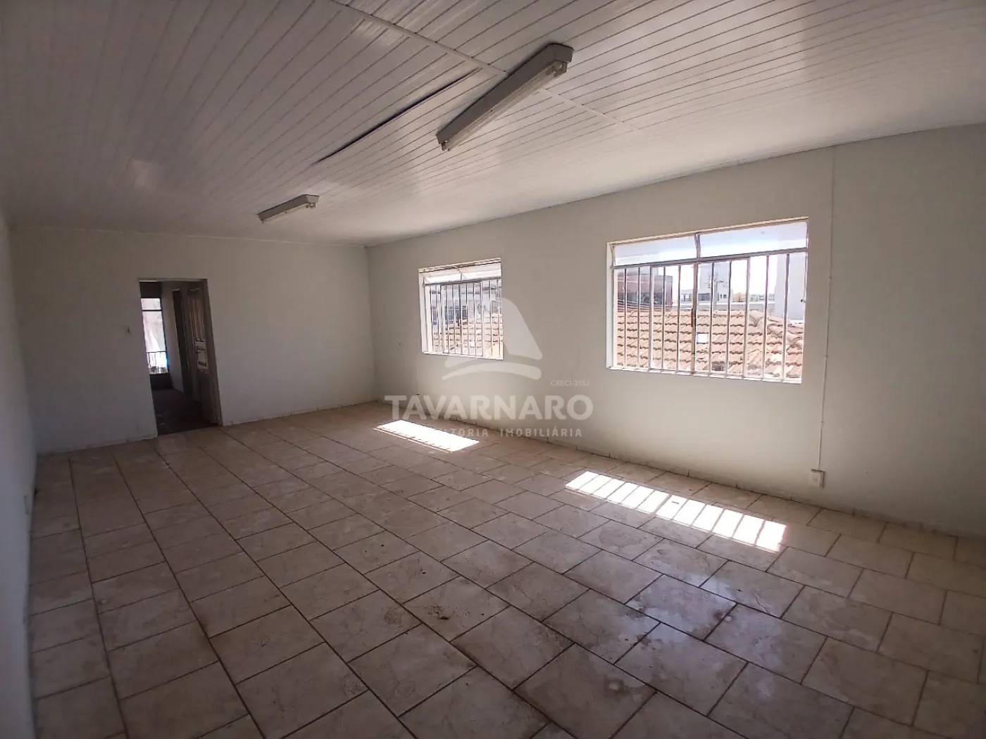 Alugar Comercial / Casa em Ponta Grossa R$ 2.800,00 - Foto 17