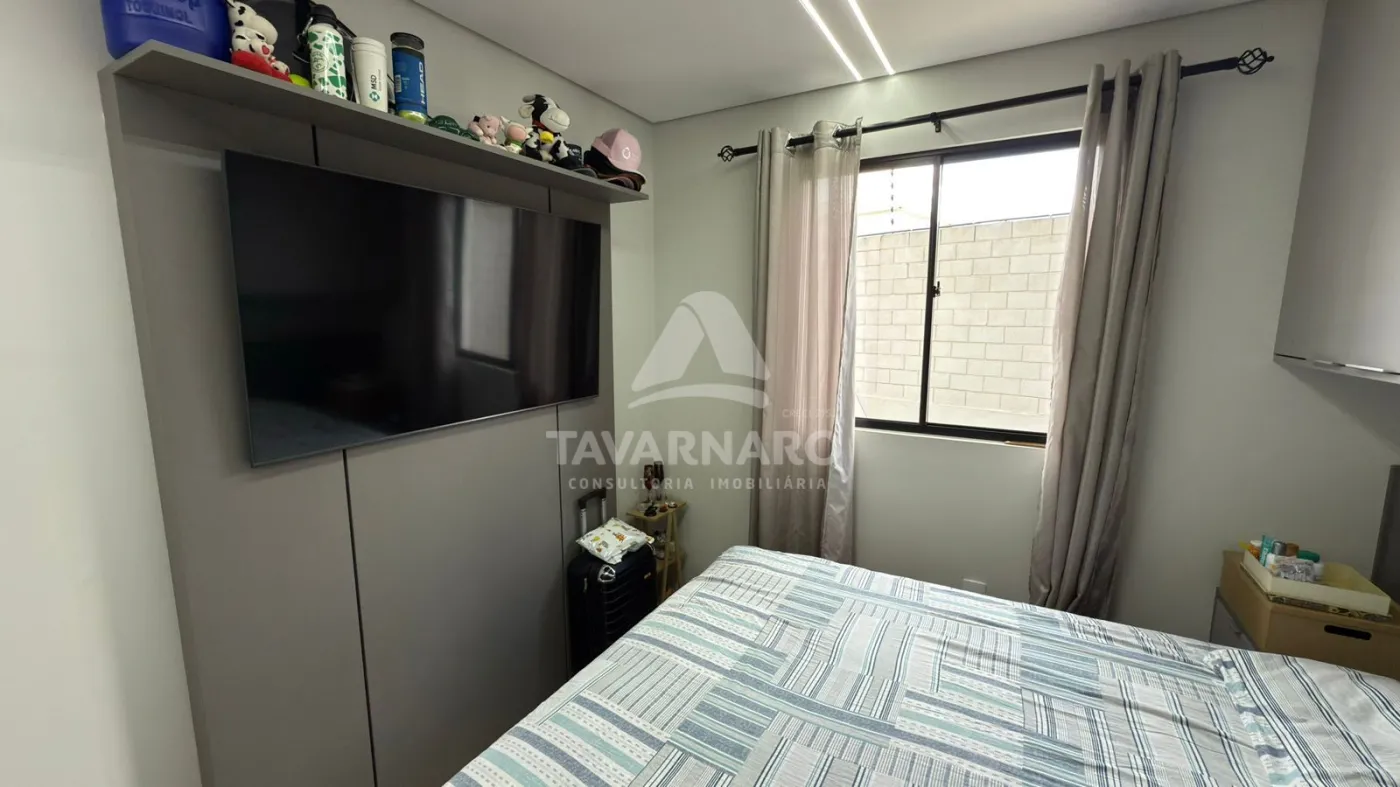 Comprar Apartamento / Padrão em Ponta Grossa R$ 375.000,00 - Foto 13