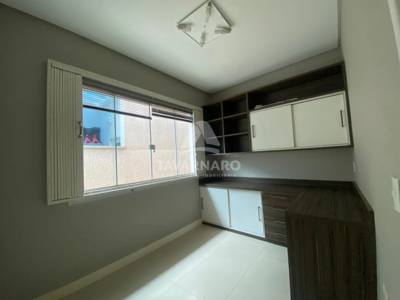 Alugar Casa / Condomínio em Ponta Grossa R$ 3.800,00 - Foto 9