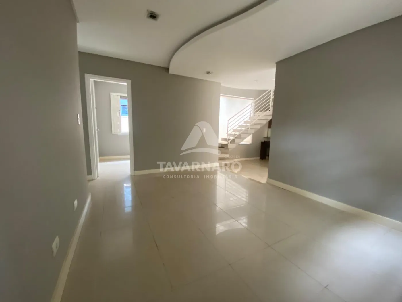 Alugar Casa / Condomínio em Ponta Grossa R$ 3.800,00 - Foto 3