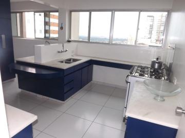 Alugar Apartamento / Padrão em Ponta Grossa. apenas R$ 2.000,00