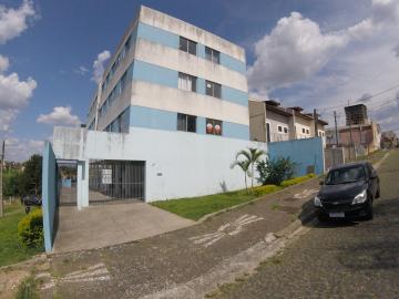 Alugar Apartamento / Padrão em Ponta Grossa. apenas R$ 900,00