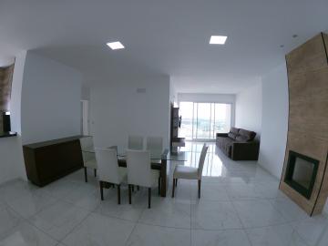 Alugar Apartamento / Padrão em Ponta Grossa. apenas R$ 3.300,00