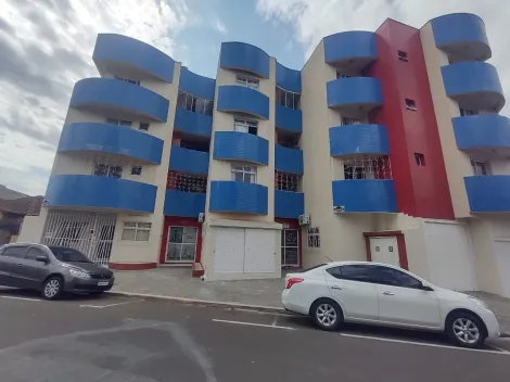 Alugar Apartamento / Padrão em Ponta Grossa. apenas R$ 990,00