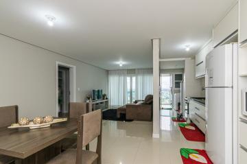 Alugar Apartamento / Padrão em Ponta Grossa. apenas R$ 1.750,00