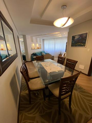 Alugar Apartamento / Padrão em Ponta Grossa. apenas R$ 450.000,00