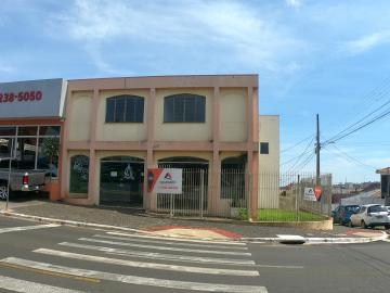 Alugar Comercial / Prédio em Ponta Grossa. apenas R$ 6.000,00