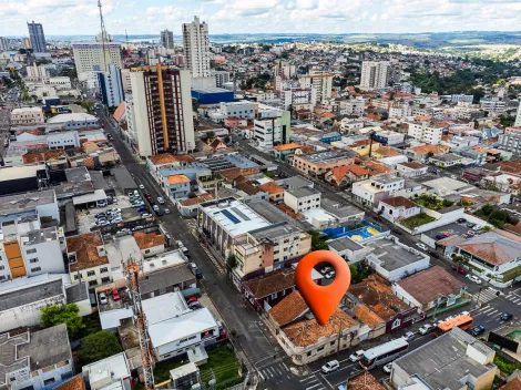 Excelente esquina no Centro de Ponta Grossa!