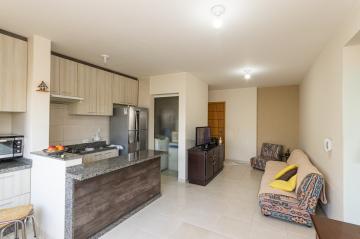 Alugar Apartamento / Padrão em Ponta Grossa. apenas R$ 255.000,00