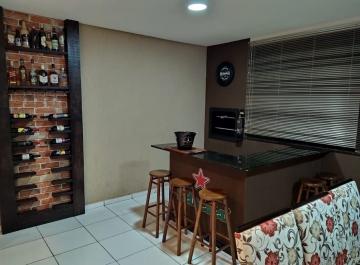 Alugar Apartamento / Padrão em Ponta Grossa. apenas R$ 195.000,00