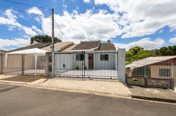 Alugar Casa / Padrão em Ponta Grossa. apenas R$ 220.000,00